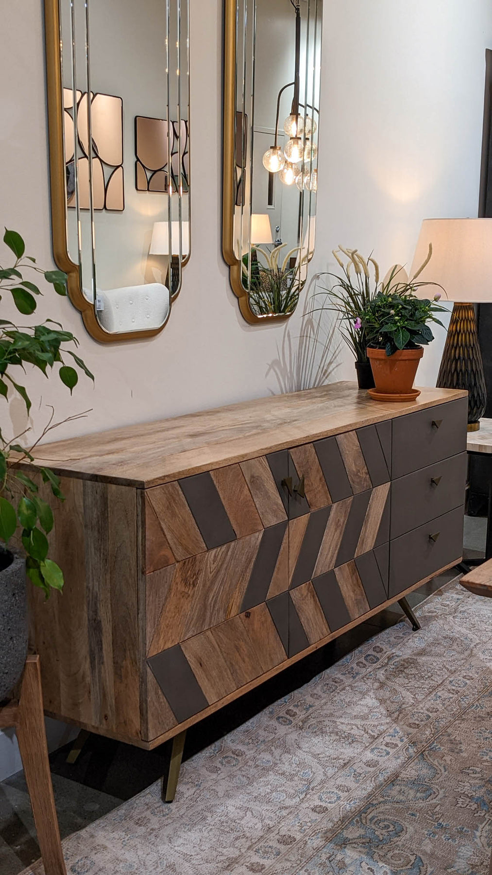 London Sideboard - 61"