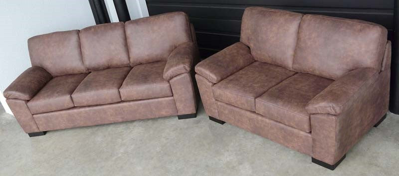 Austin Sofa - 2003-2018 Homestead Furniture All Rights Reserved