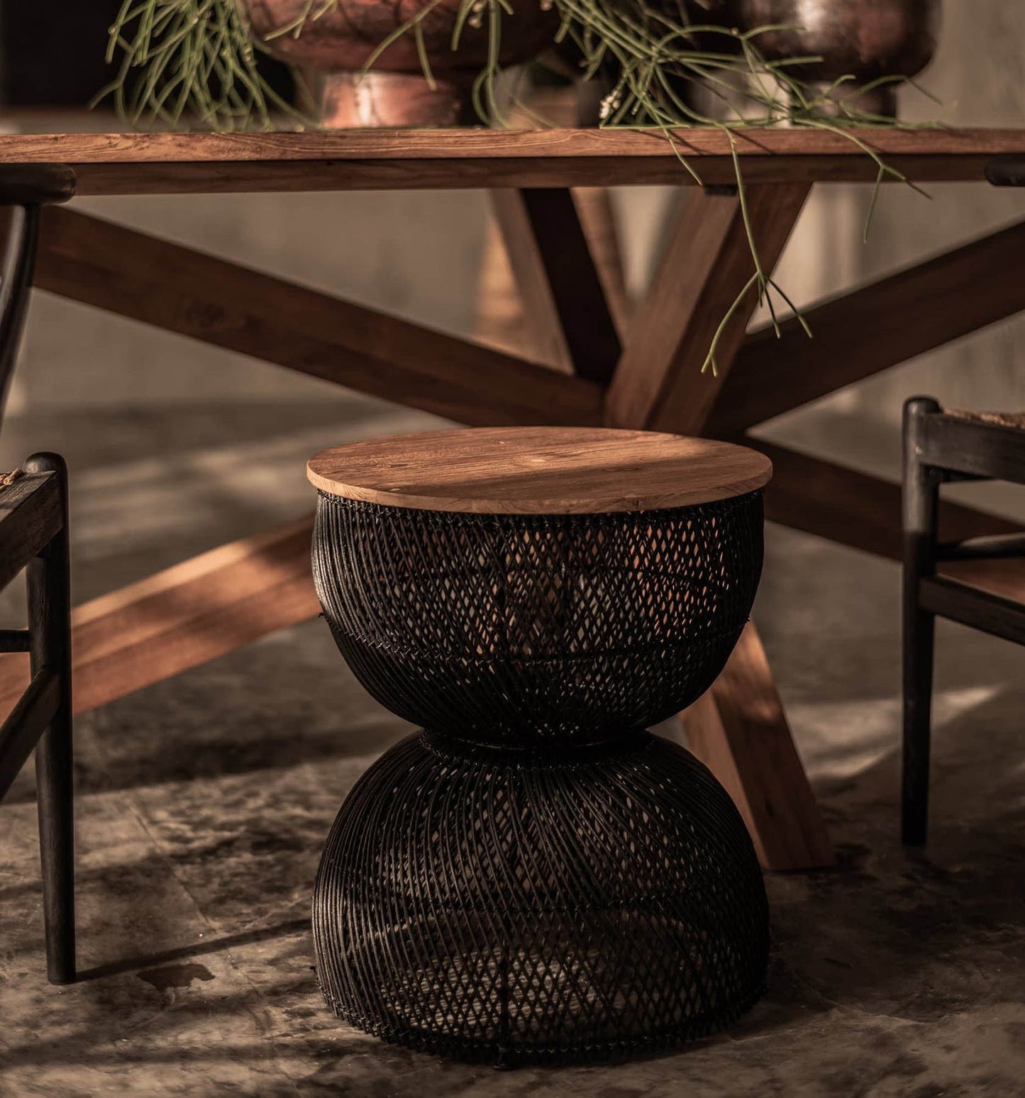 D-Bodhi Wave Side Table / Stool - Black