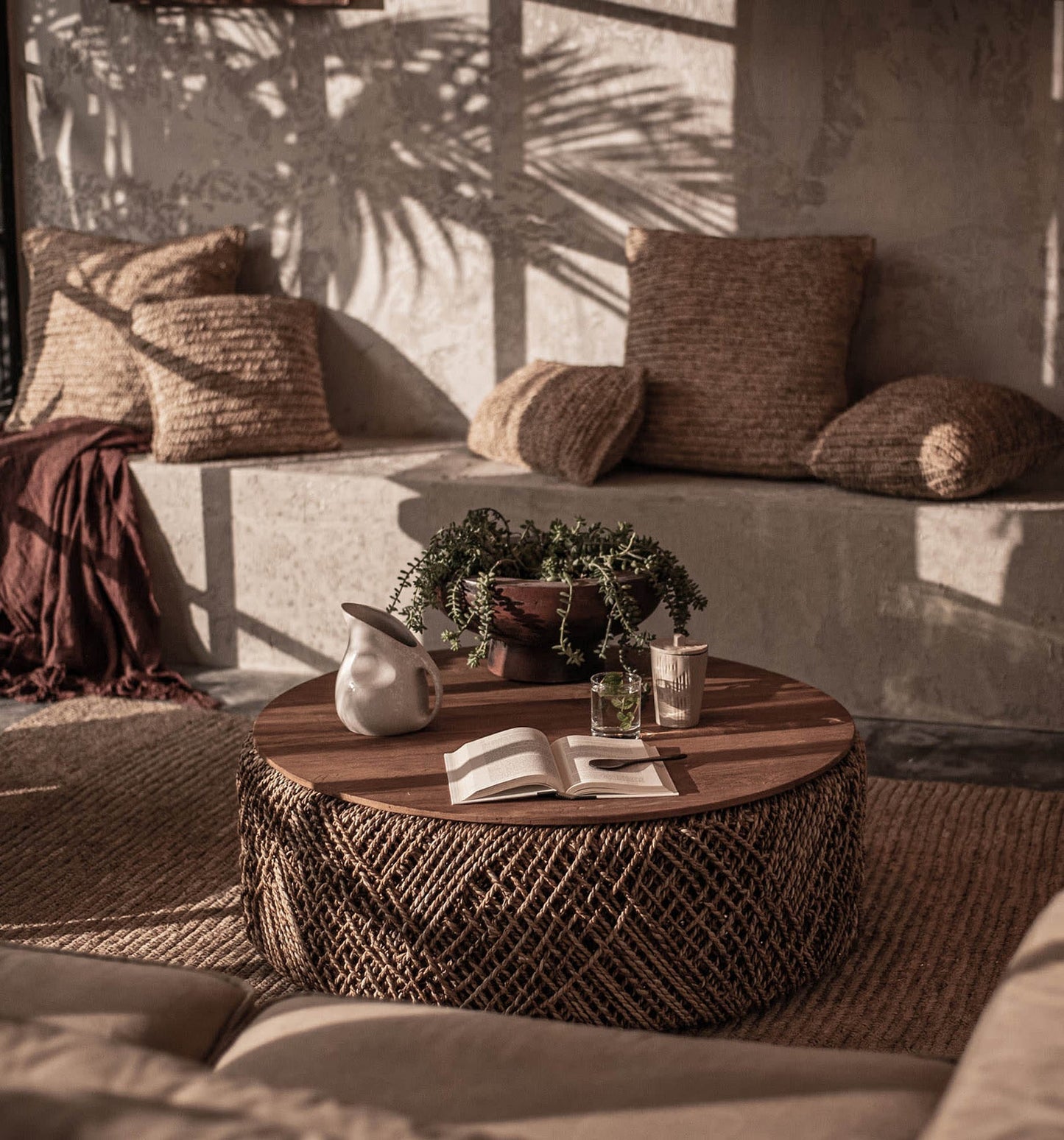 Knut Coffee Table - 39" Round