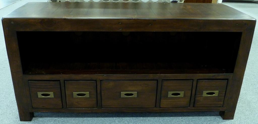 The English Walnut Collection