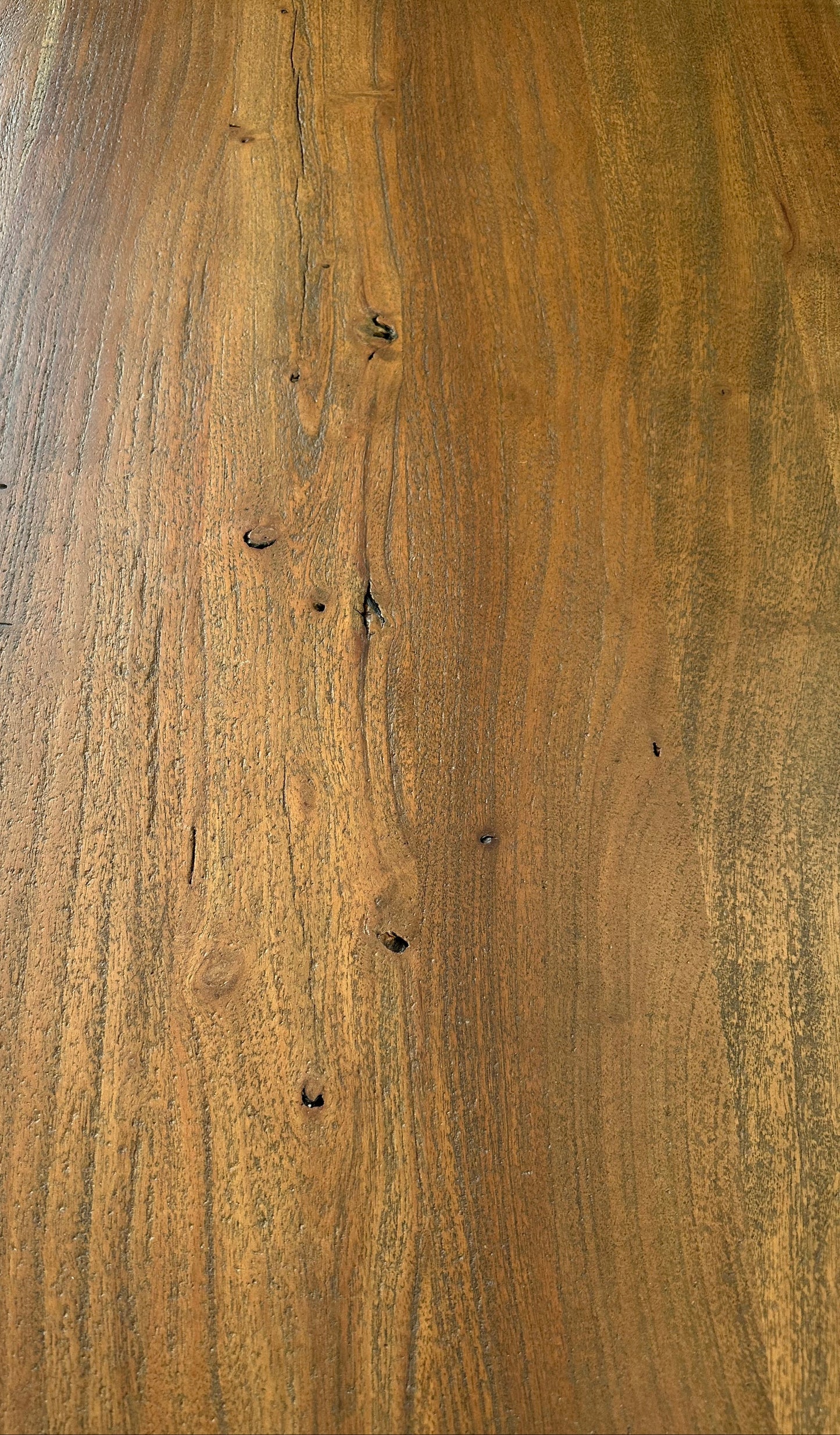 Sandblasted Walnut finish