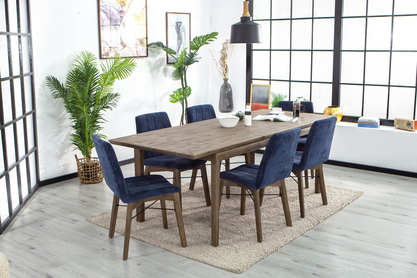 West2 Extendable Dining Table (35" x 71"/90")