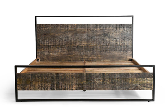 Wyatt Complete King Bedroom Set - Black Patina