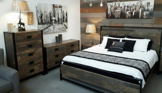 Wyatt Complete King Bedroom Set - Black Patina