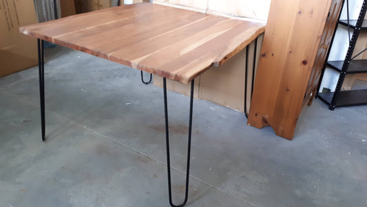 Bombay Live Edge - Pub/Patio Table